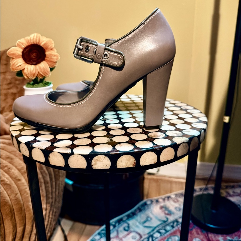 Rockport Taupe Mary Jane Heels